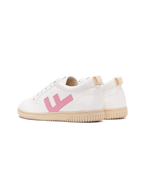 Flamingos' Life Sneaker 2024 